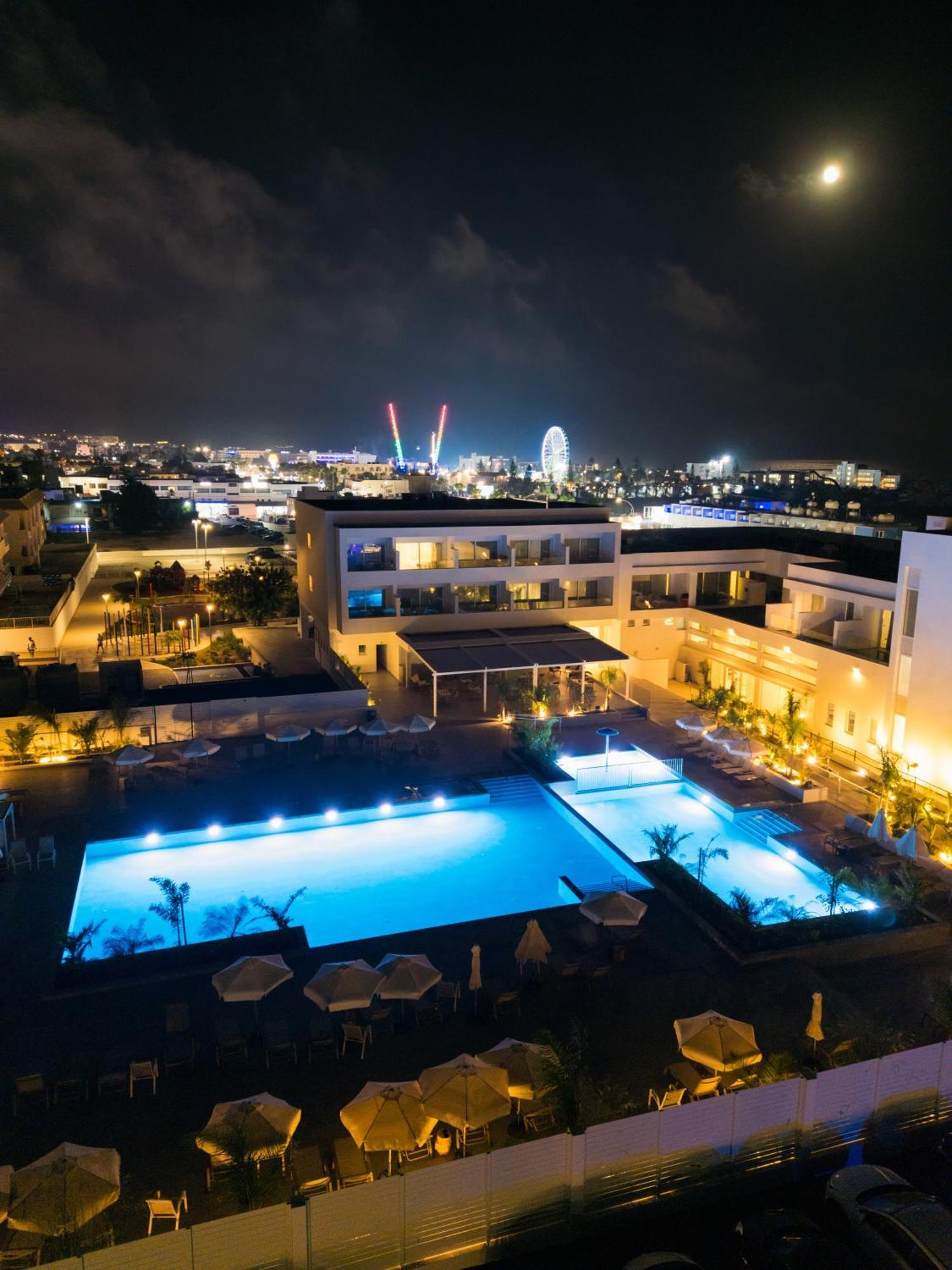 Abacus Suites 圣纳帕 外观 照片