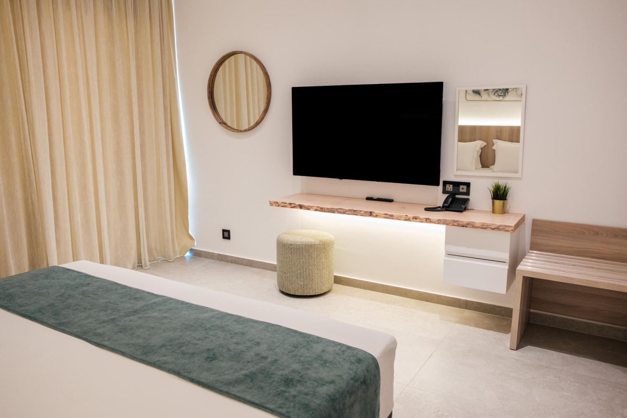Abacus Suites 圣纳帕 外观 照片